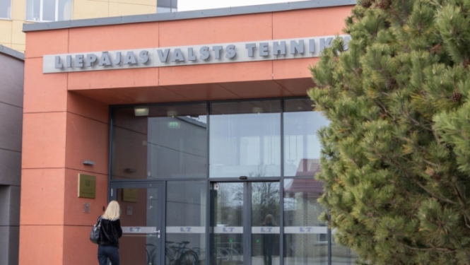 Liepājas Valsts tehnikumā aizvadīta vecāku diena