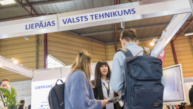 Liepājas Valsts tehnikums piedalās izstādē ''Skola 2026''