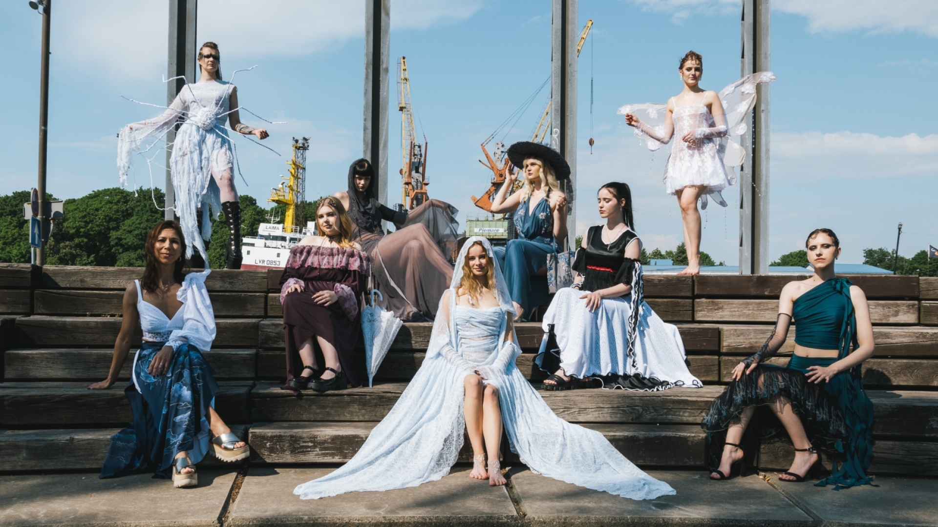 Konkursa ''Vējš mežģīnēs'' fotosesija