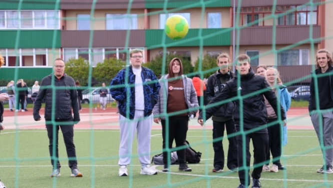Tehnikumā aizvadīta sporta diena