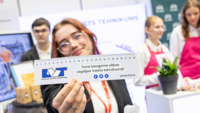 Tehnikums piedalās uzņēmējdarbības izstādē ''Ražots Liepājā''